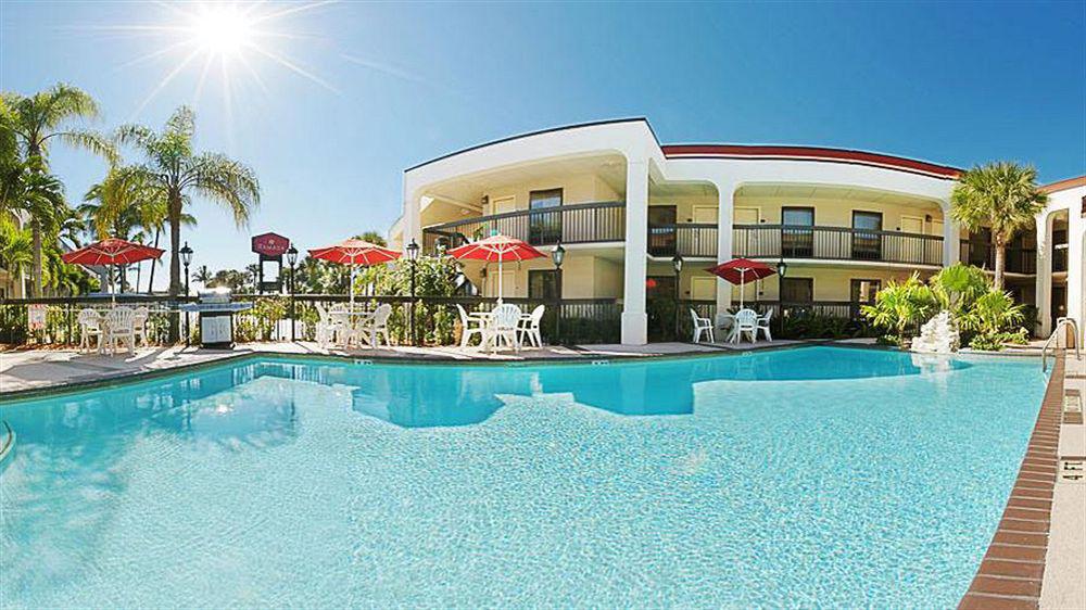 Days Inn By Wyndham Florida City Eksteriør bilde