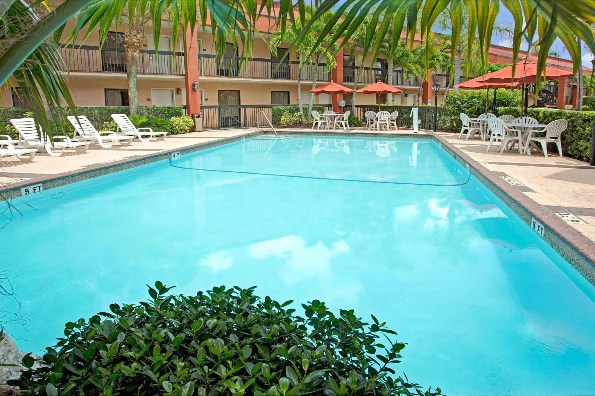 Days Inn By Wyndham Florida City Eksteriør bilde