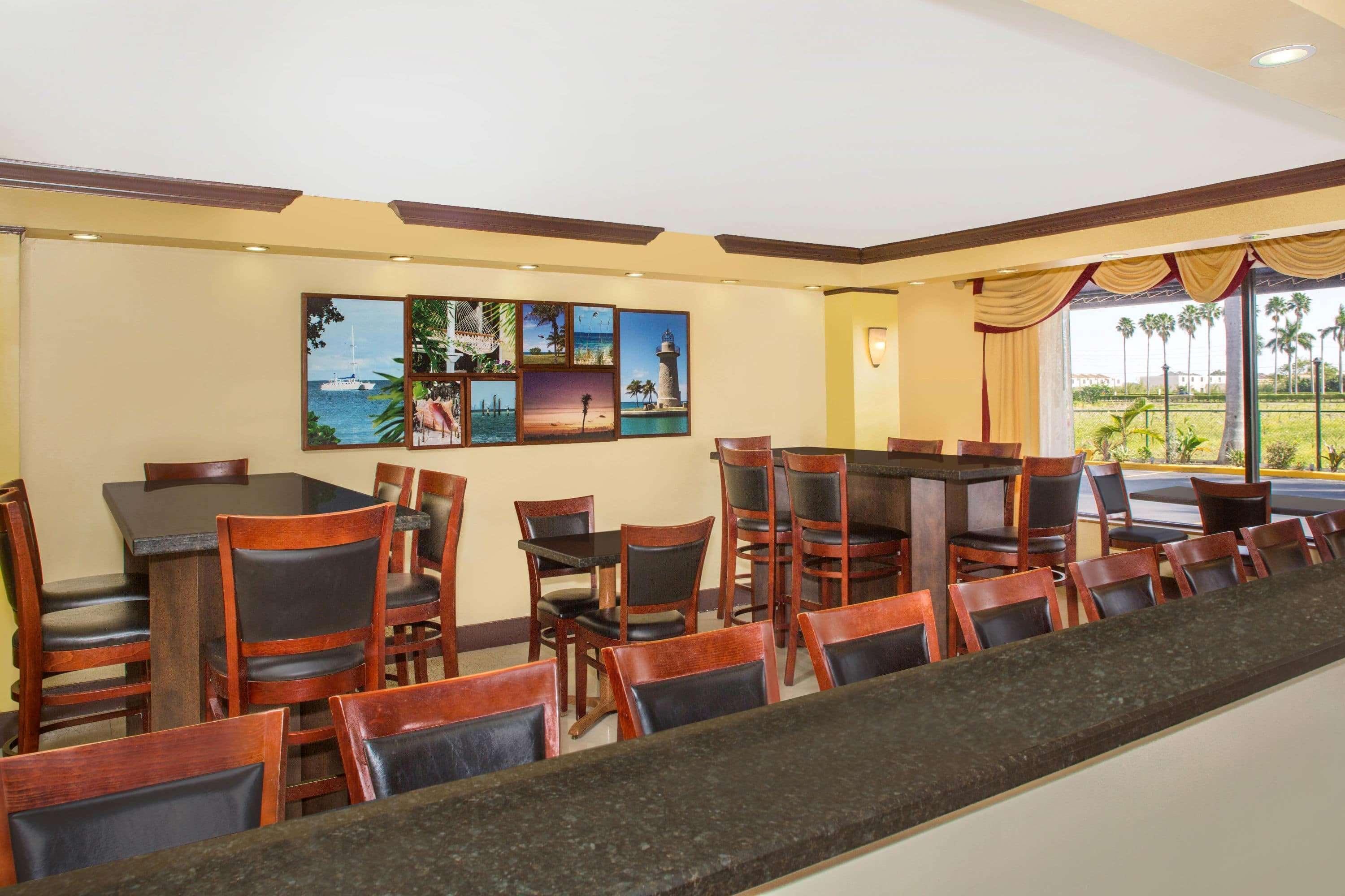 Days Inn By Wyndham Florida City Eksteriør bilde